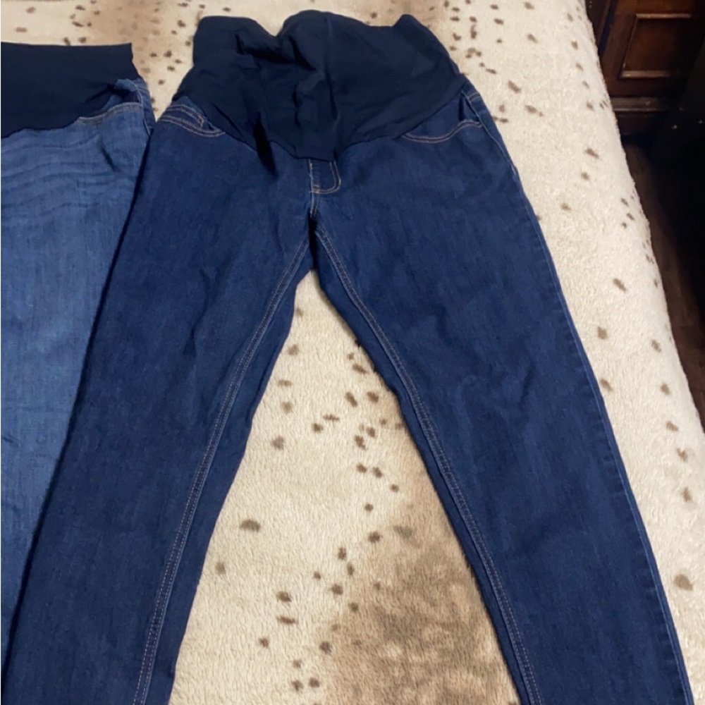 Maternity jeans size medium